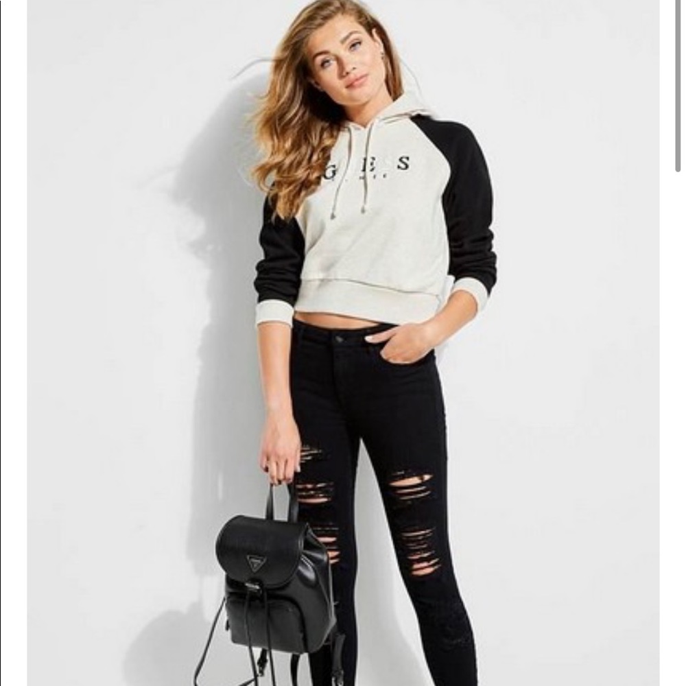 NWT: Guess hoodie